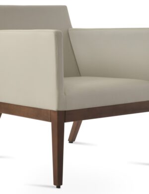 Darius Lounge