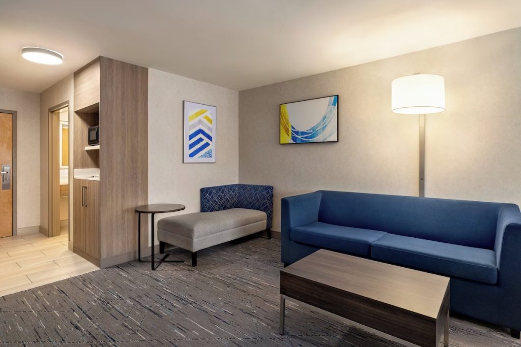 Holiday Inn