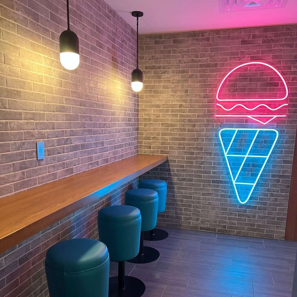 the burger parlour